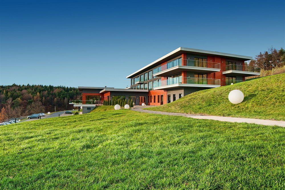 Odyssey Clubhotel Wellness & Spa Adults Only Kielce Exterior foto